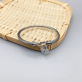 FoLisaUnique 4 мм Серебряный кабель с сердечком, брелок для ремня, застежка-браслет для женщин